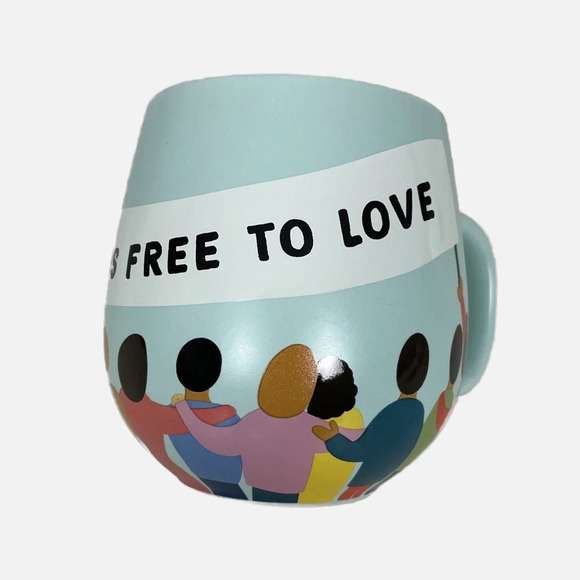 Indigo Mug “Everybody is Free to Love” Banner Coffee Ceramic Tea 14 oz. - Picture 1 of 9